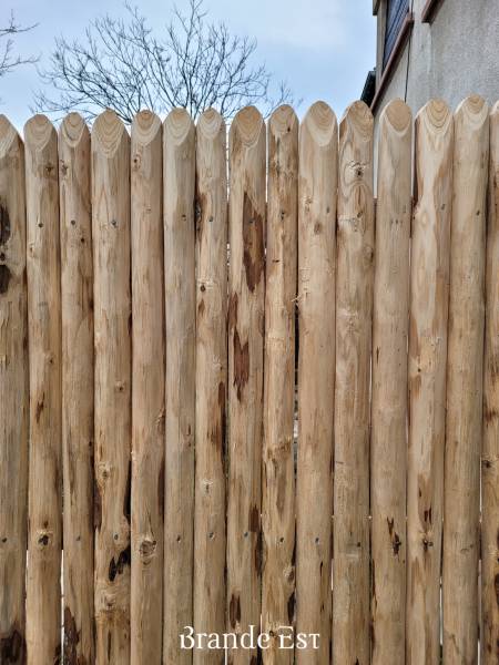 Pose d'une clôture en panneaux jointifs à Sélestat (67) en Alsace
